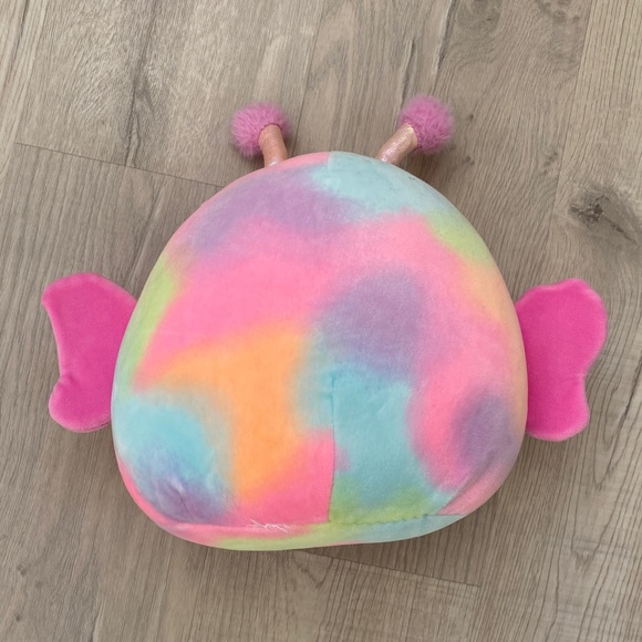 Squishmallow Iris 8 - Picture 2 of 3